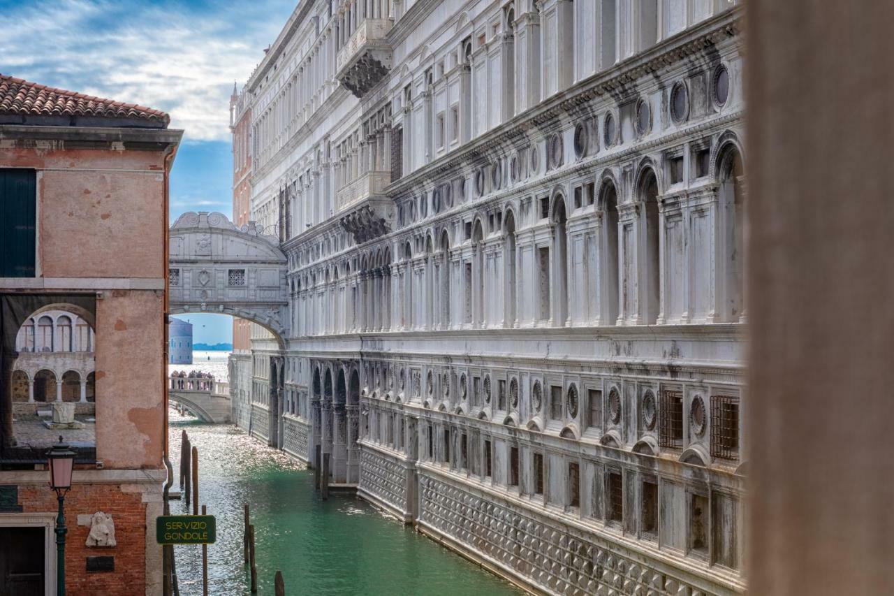 Bridge Of Sighs Luxurious Apartment ヴェネツィア エクステリア 写真